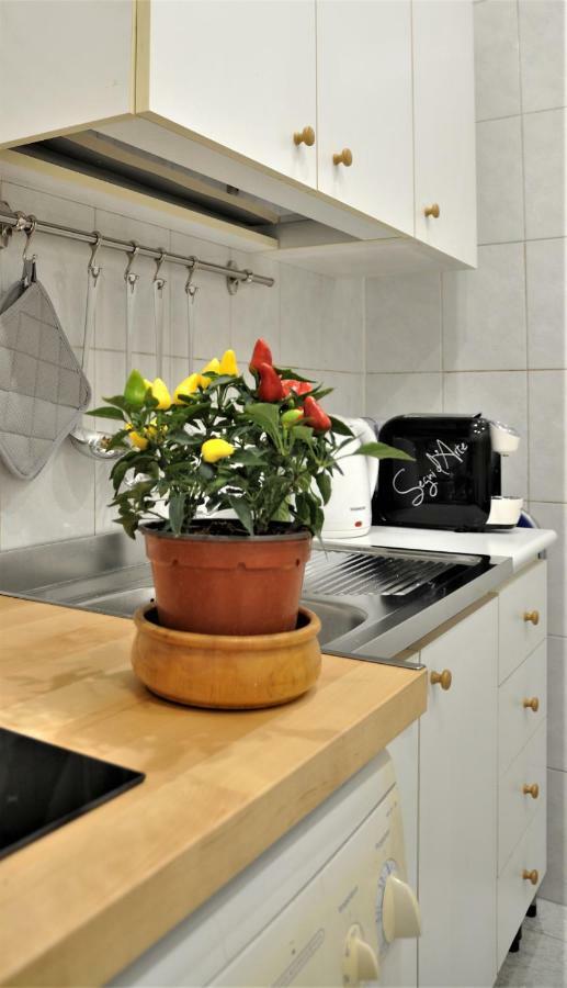 Elera Holiday Apartment Palermo Bagian luar foto