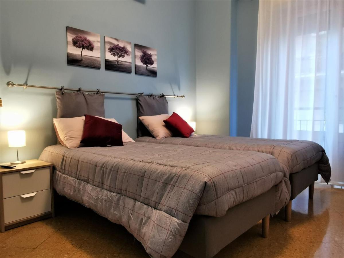 Elera Holiday Apartment Palermo Bagian luar foto