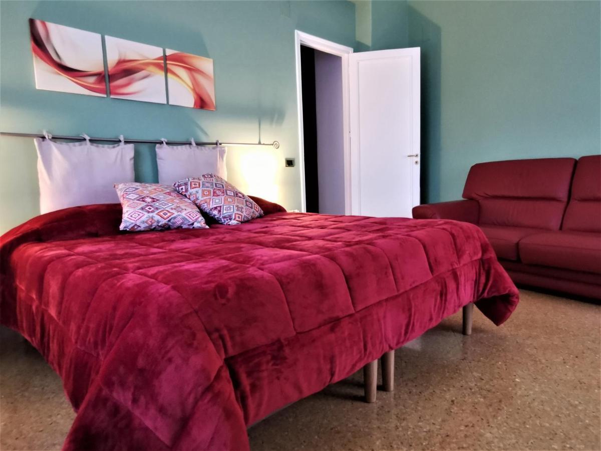 Elera Holiday Apartment Palermo Bagian luar foto